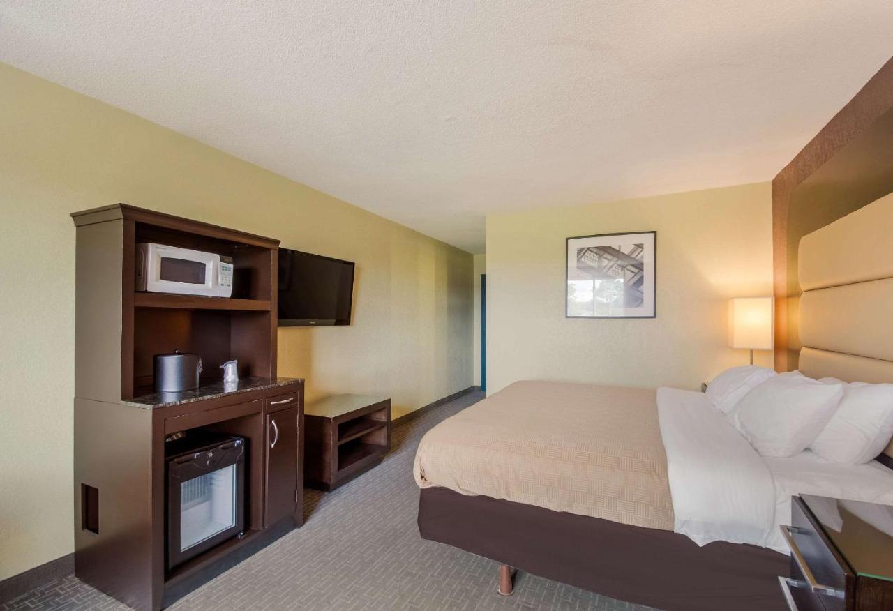 Clarion Inn Hurley Екстериор снимка