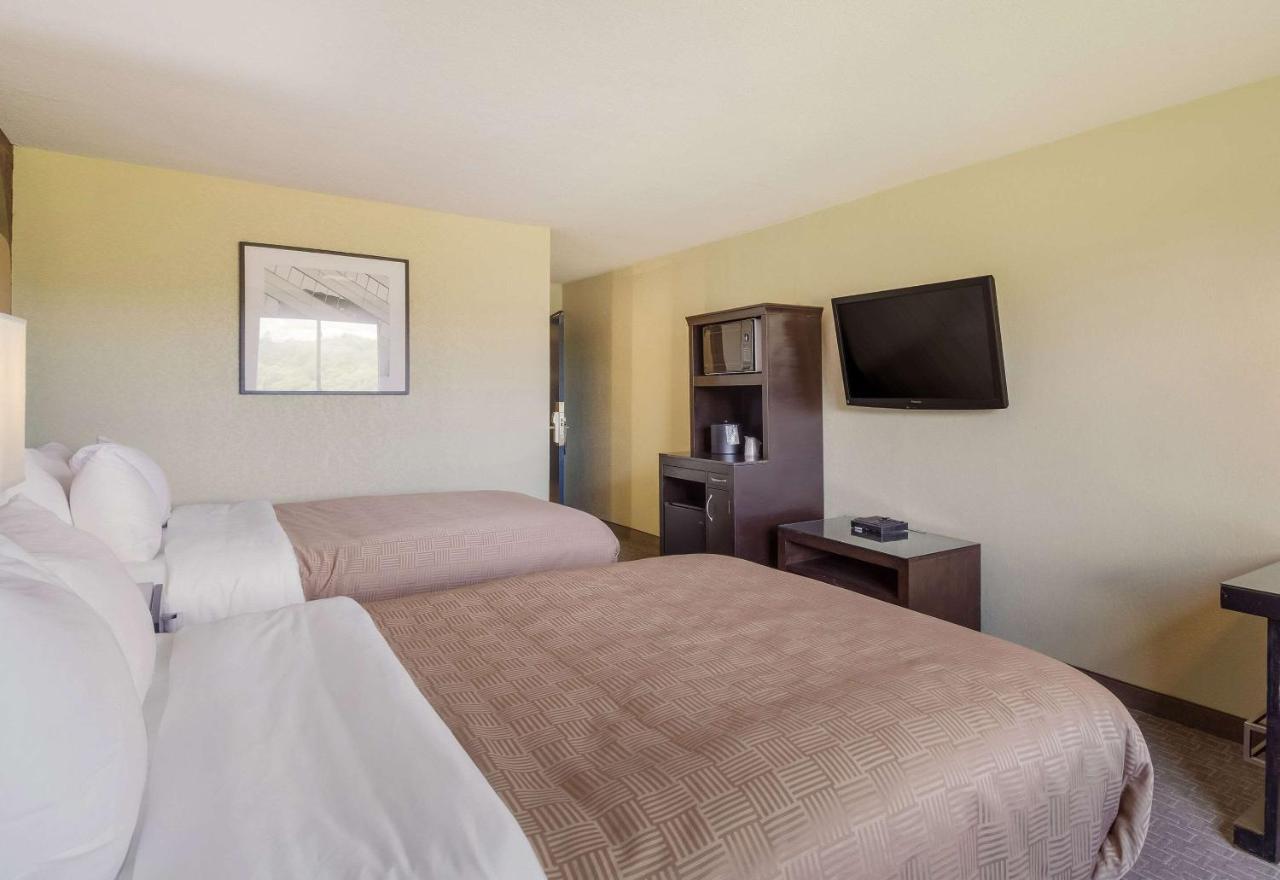 Clarion Inn Hurley Екстериор снимка